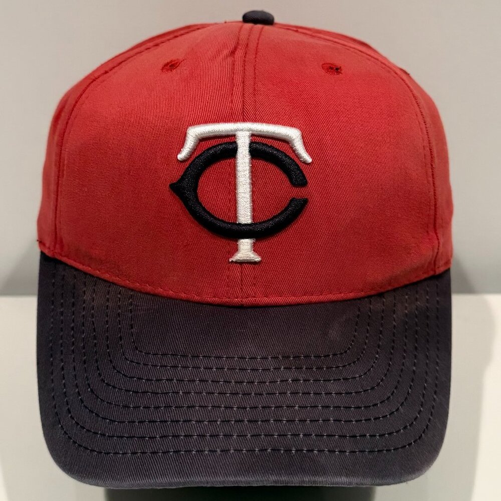 Vintage 2004 Minnesota Twins Dairy Queen Promo Snapback Adjustable Hat Red